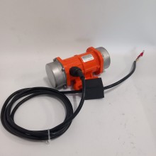 Vibrator motor, 220 volt100 watt.